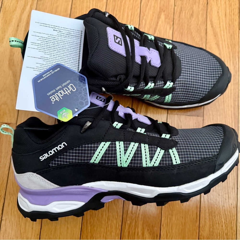 Salomon Women's Black and Mint Athletic Shoes